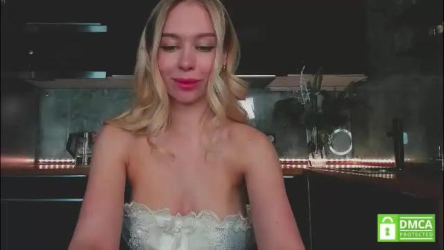 Image 8 of aleksa_cutie Stream on Chaturbate on 10 days ago