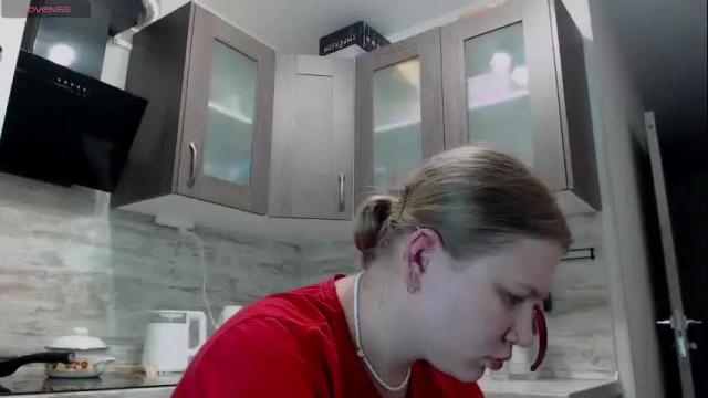 Image 8 of aleksaflirt Stream on Chaturbate on 2 days ago