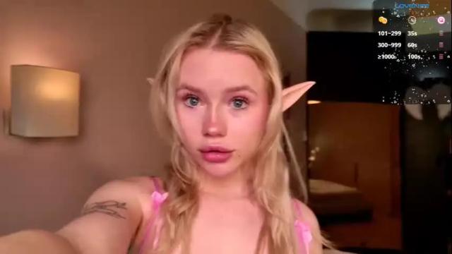 Image 10 of aleksalore Stream on Chaturbate on 1 month ago