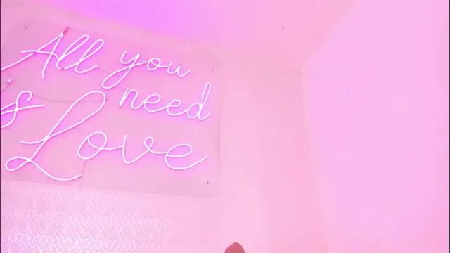 Image 2 of aleksandra_miller Stream on Chaturbate on 1 month ago