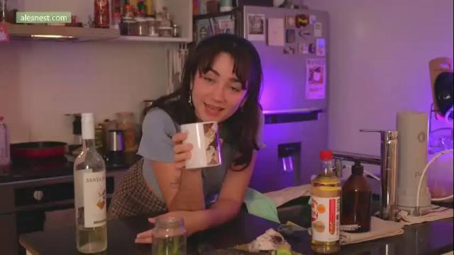 Image 2 of alemaniababe Stream on Chaturbate on 3 months ago
