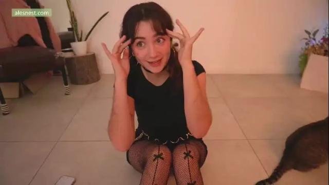 Thumbnail 1, alemaniababe's Stream at Chaturbate, 3 months ago