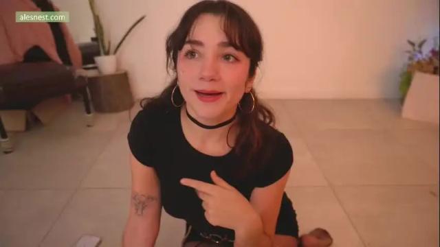 Image 2 of alemaniababe Stream on Chaturbate on 3 months ago