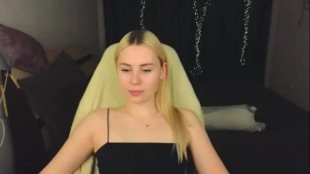 Image 12 of alena_hot_sex Stream on Chaturbate on 1 month ago
