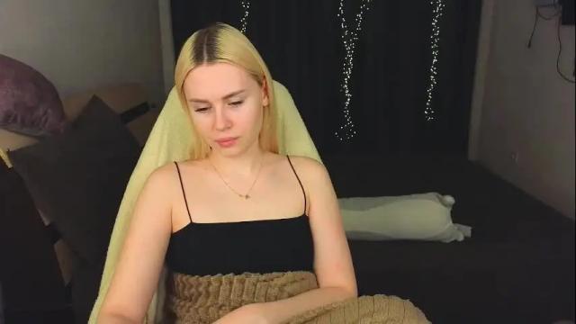 Image 6 of alena_hot_sex Stream on Chaturbate on 1 month ago