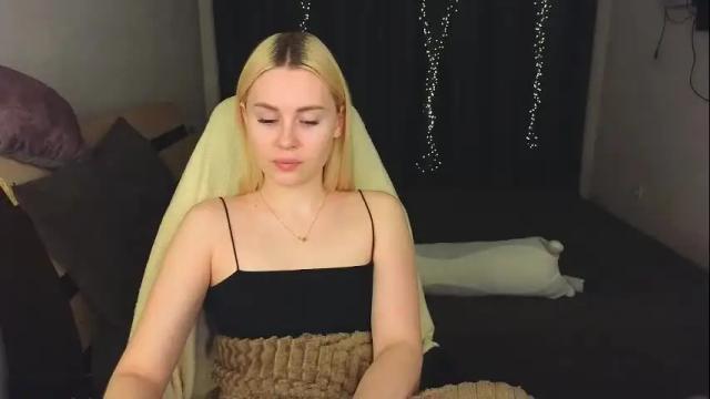 Image 7 of alena_hot_sex Stream on Chaturbate on 1 month ago