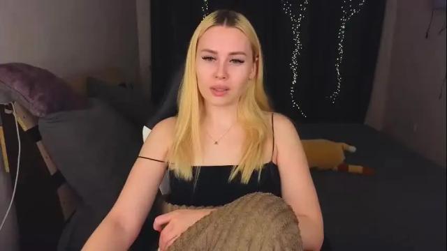 Image 8 of alena_hot_sex Stream on Chaturbate on 1 month ago