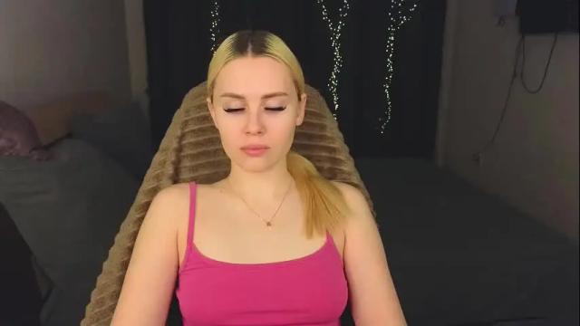 Image 2 of alena_hot_sex Stream on Chaturbate on 1 month ago