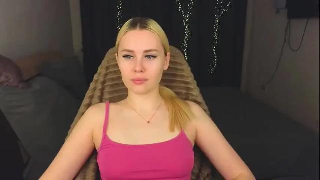 Image 3 of alena_hot_sex Stream on Chaturbate on 1 month ago