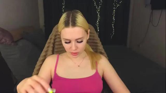 Image 6 of alena_hot_sex Stream on Chaturbate on 1 month ago