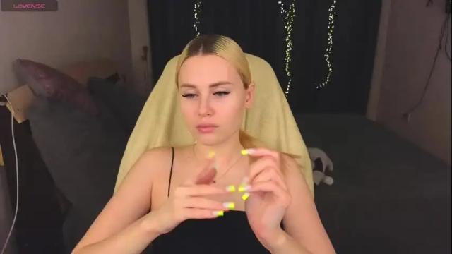 Image 4 of alena_hot_sex Stream on Chaturbate on 1 month ago