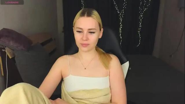 Image 11 of alena_hot_sex Stream on Chaturbate on 1 month ago