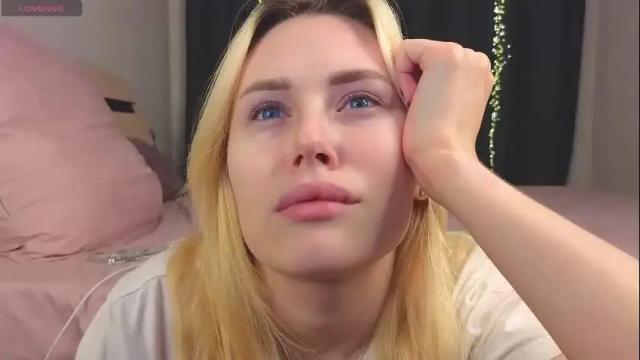 Image 11 of alena_hot_sex Stream on Chaturbate on 4 months ago