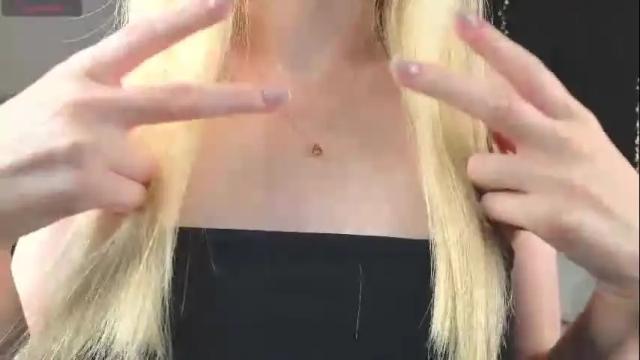 Image 3 of alena_hot_sex Stream on Chaturbate on 3 months ago
