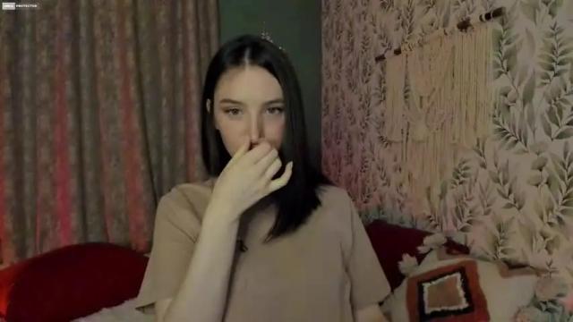 Image 6 of alena_navi Stream on Chaturbate on 19 months ago
