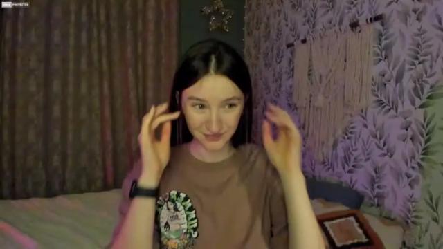 Image 12 of alena_navi Stream on Chaturbate on 19 months ago