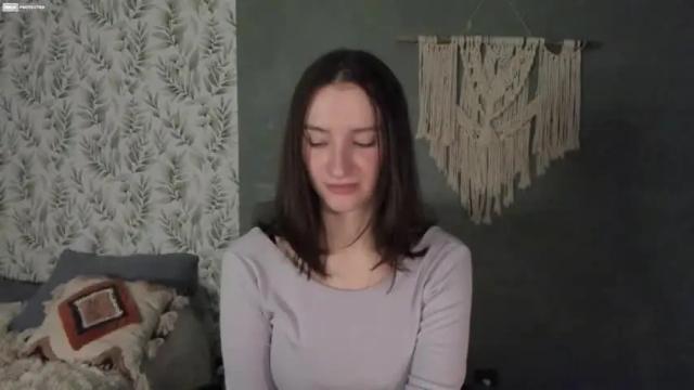 Image 10 of alena_navi Stream on Chaturbate on 17 months ago