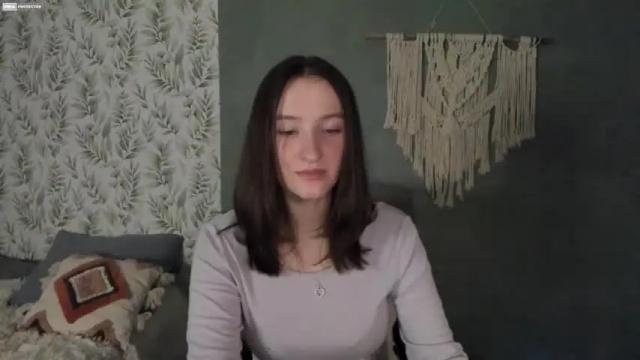 Image 6 of alena_navi Stream on Chaturbate on 17 months ago