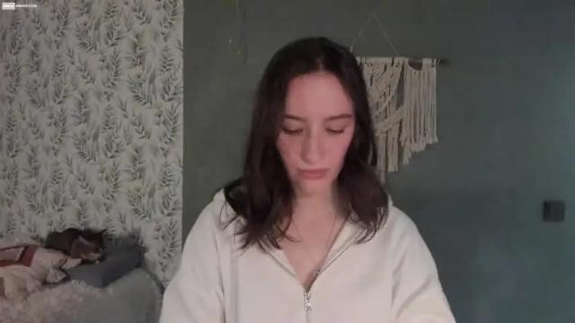 Image 10 of alena_navi Stream on Chaturbate on 17 months ago