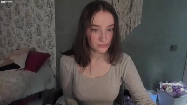 Image 11 of alena_navi Stream on Chaturbate on 17 months ago