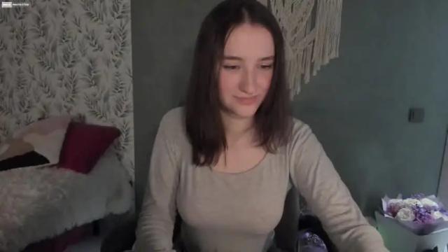 Image 12 of alena_navi Stream on Chaturbate on 17 months ago