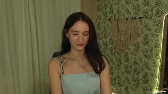 Image 11 of alena_navi Stream on Chaturbate on 8 days ago