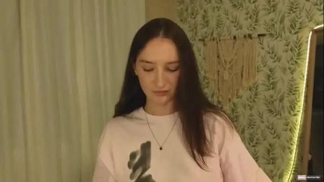 Image 2 of alena_navi Stream on Chaturbate on 5 days ago