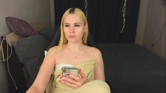 Image 7 of alenca_hot_sex Stream on Chaturbate on 8 days ago