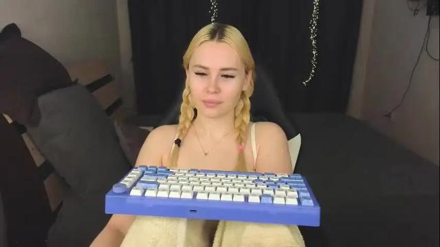 Image 11 of alenca_hot_sex Stream on Chaturbate on 2 months ago