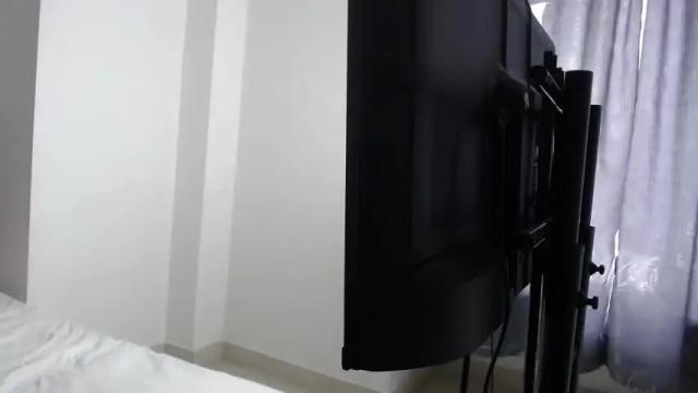 Thumbnail 1, alenia_moon's Stream at Chaturbate, 17 months ago