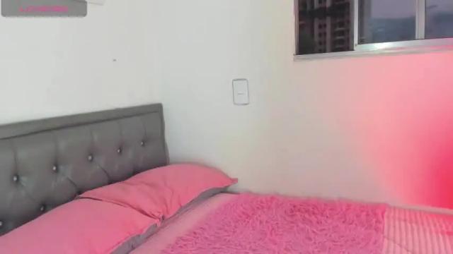 Image 2 of alenlennox Stream on Chaturbate on 15 months ago