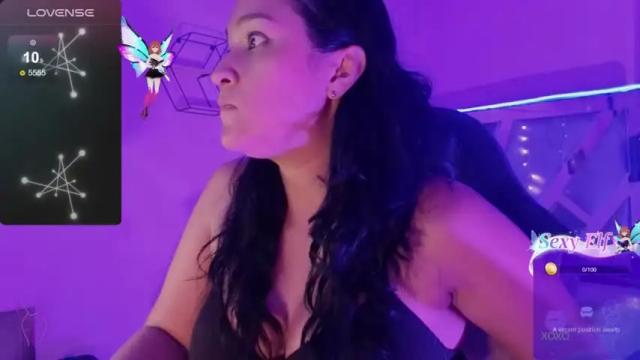Image 4 of aleshia_desire Stream on Chaturbate on 14 months ago
