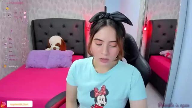 Image 10 of alesia_bianco Stream on Chaturbate on 15 months ago