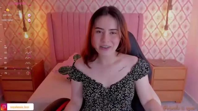 Image 11 of alesia_bianco Stream on Chaturbate on 14 months ago