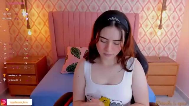 Image 11 of alesia_bianco Stream on Chaturbate on 14 months ago