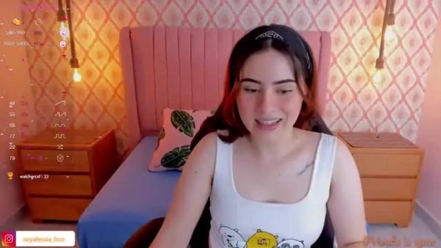 Image 3 of alesia_bianco Stream on Chaturbate on 14 months ago