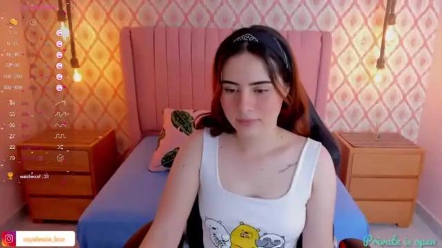 Image 4 of alesia_bianco Stream on Chaturbate on 14 months ago