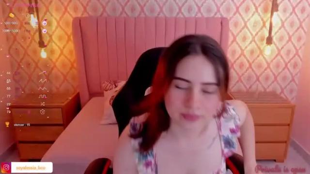 Image 7 of alesia_bianco Stream on Chaturbate on 14 months ago