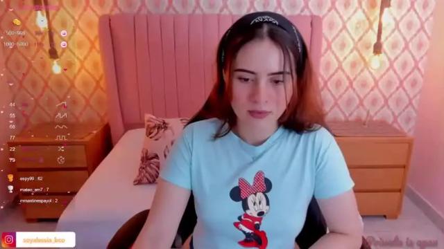 Image 4 of alesia_bianco Stream on Chaturbate on 14 months ago