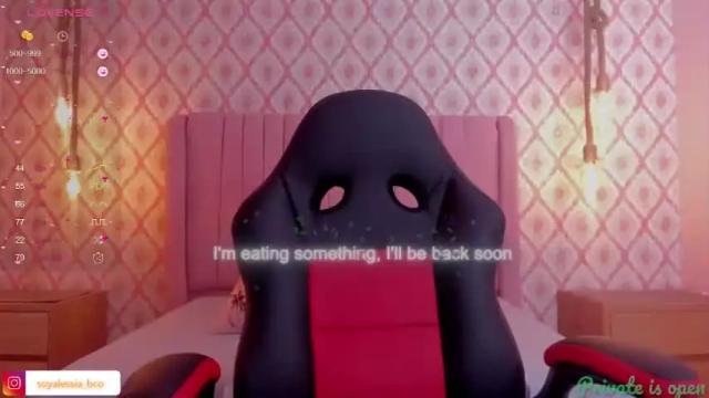 Image 11 of alesia_bianco Stream on Chaturbate on 13 months ago