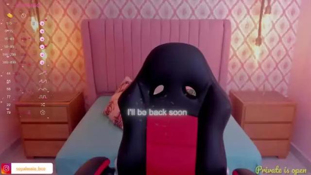 Image 3 of alesia_bianco Stream on Chaturbate on 13 months ago