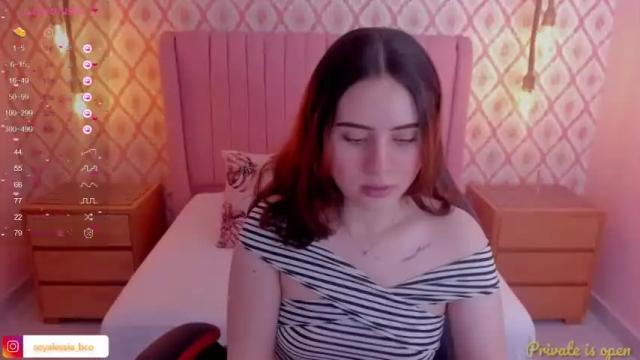 Image 2 of alesia_bianco Stream on Chaturbate on 13 months ago