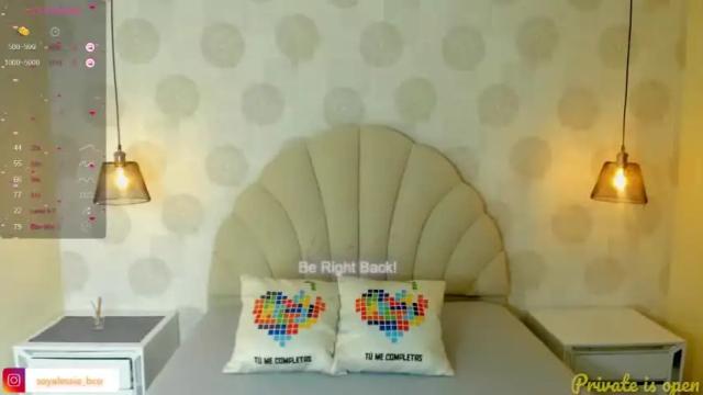 Image 11 of alesia_bianco Stream on Chaturbate on 13 months ago