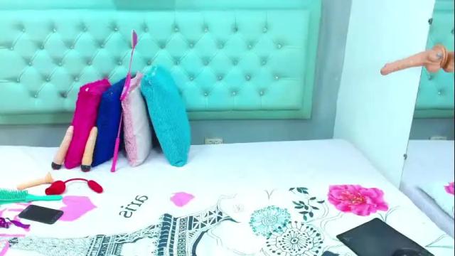 Image 10 of aleska_mack Stream on Chaturbate on 3 months ago