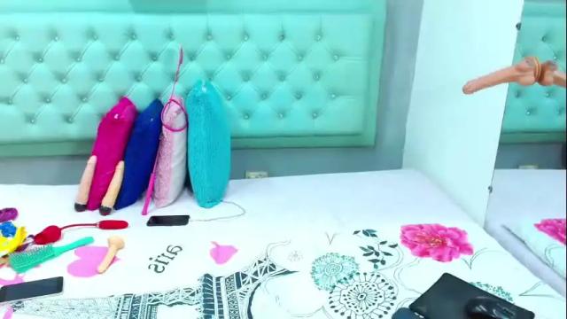 Image 3 of aleska_mack Stream on Chaturbate on 3 months ago