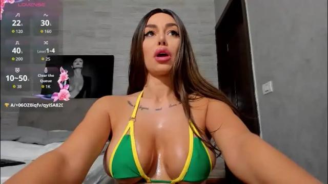 Image 7 of alessa_burns Stream on Chaturbate on 1 month ago