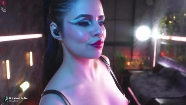 Image 3 of alessa_goreng Stream on Chaturbate on 1 month ago