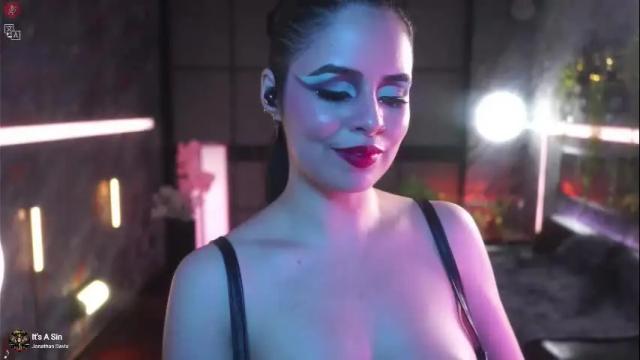 Image 6 of alessa_goreng Stream on Chaturbate on 1 month ago