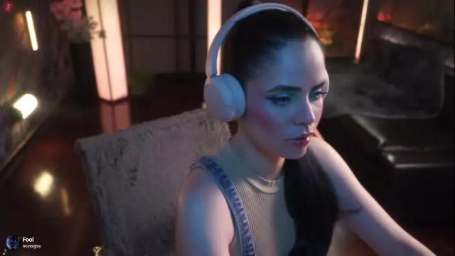 Image 3 of alessa_goreng Stream on Chaturbate on 3 months ago