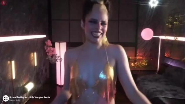 Image 4 of alessa_goreng Stream on Chaturbate on 1 month ago